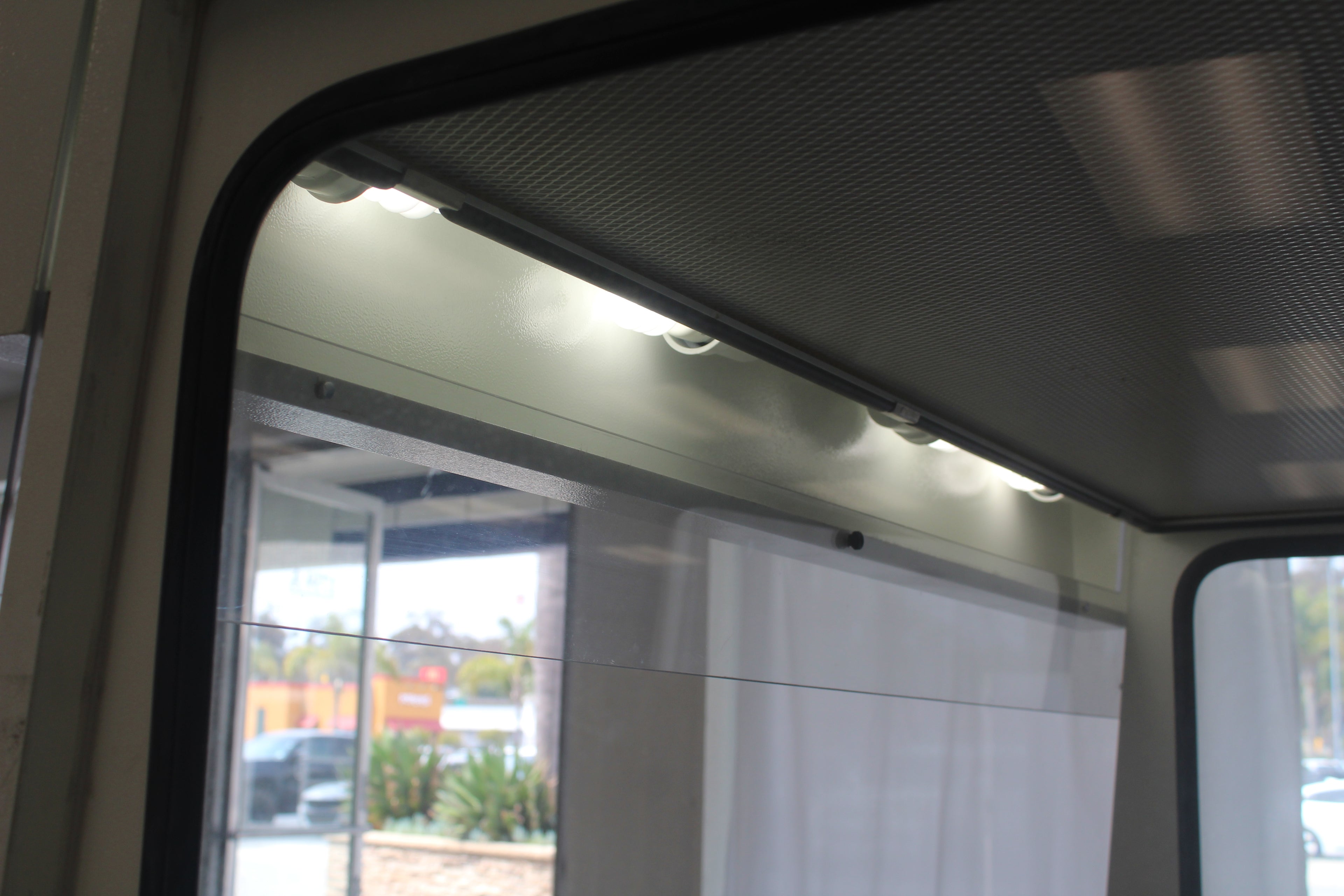 Air Science, LF-Series: Laminar Flow Hood and Base Stand