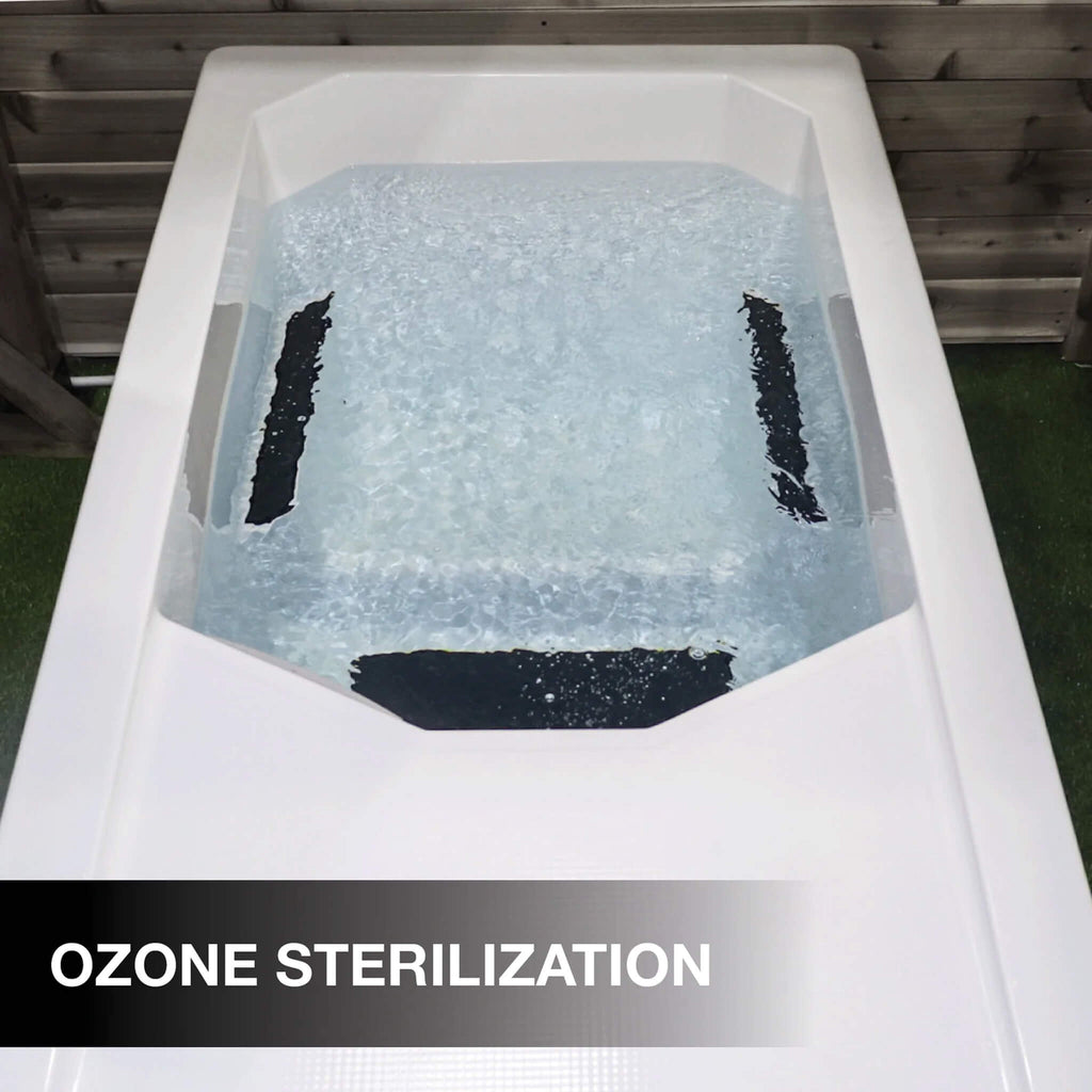 Premium Cold Plunge Spa Tub With Built-In Ozone And Multi-Coloured Exterior Lighting