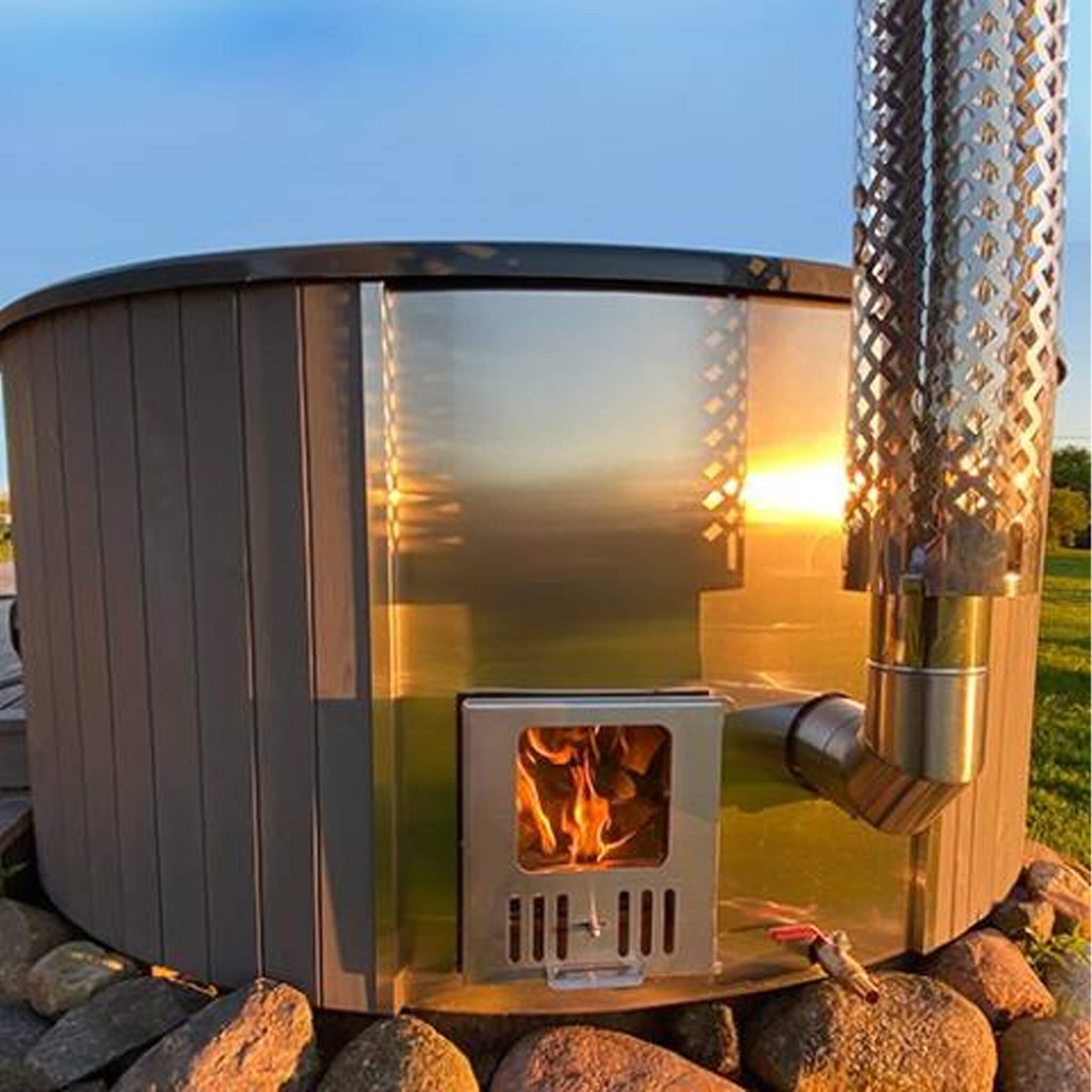 Premium 6-Person Home Wood-Burning Hot Tub